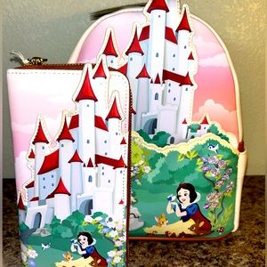 DISNEY SNOW WHITE CASTLE MINI BACKPACK & WALLET